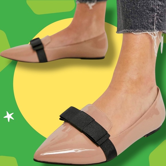 NWOT ASOS DESIGN ‘Wide Fit Luan Bow Pointed Ballet Flats’ in “Beige Patent” 10W - Picture 1 of 16